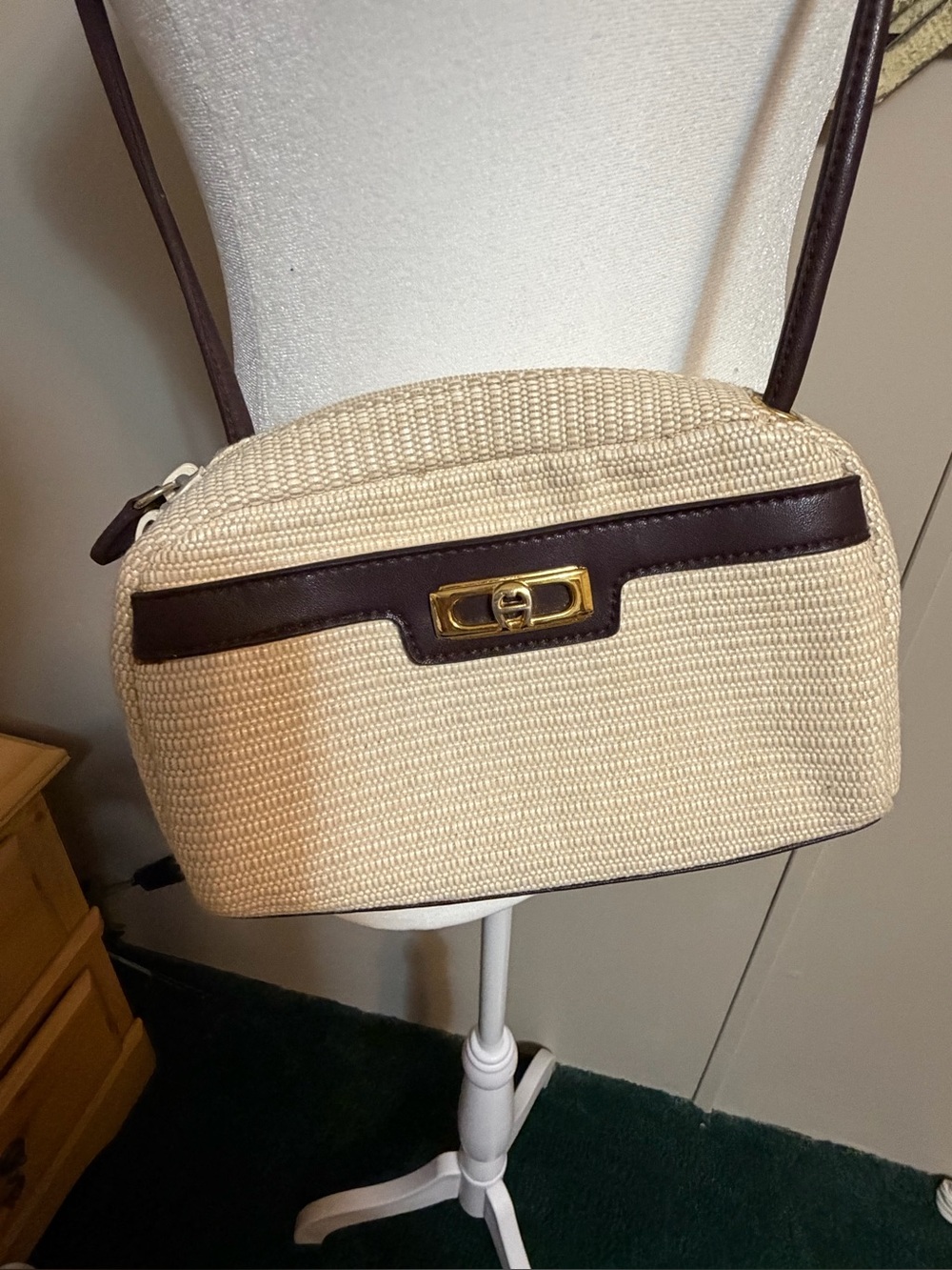 VTG Etienne Aigner Woven Straw Crossbody Bag Burgundy Trim